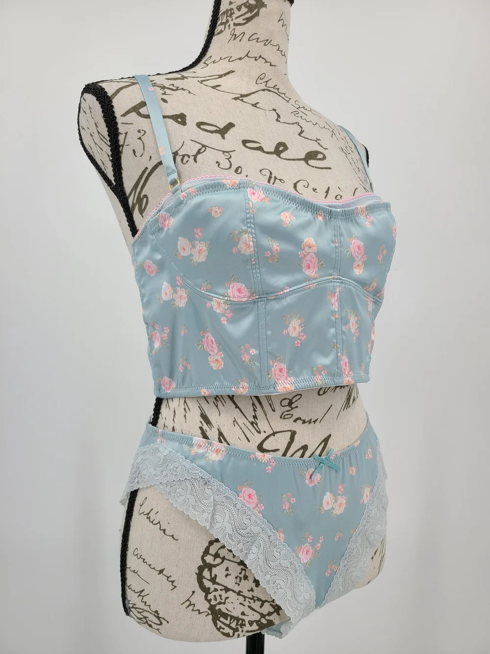 Anthropologie's LyreBird Satin Longline Bralette And Underwear Set Size Medium